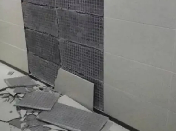 福海瓷砖空鼓维修公司分享下福海墙砖松动维修的知识